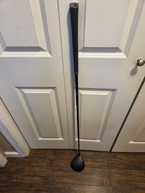 Taylormade Qi35 Max Driver - RH, 9.0°- Head with TaylorMade TM 50 S Diamana Driv